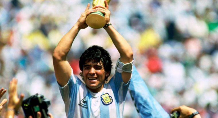 Диего Марадона - биография футболиста, история, карьера, голы | Diego Maradona - фото и видео голов