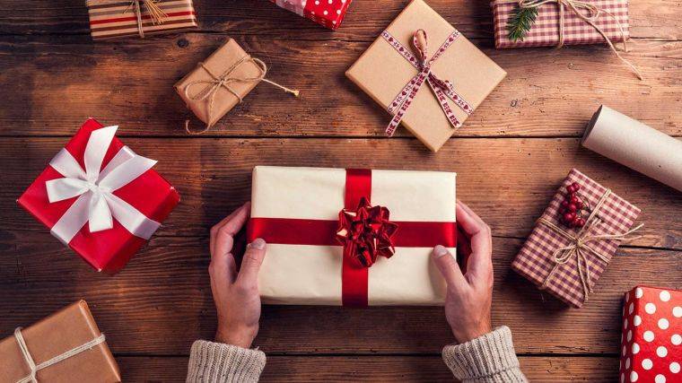 Что подарить на Новый Год 2020 – 20 актуальных подарков