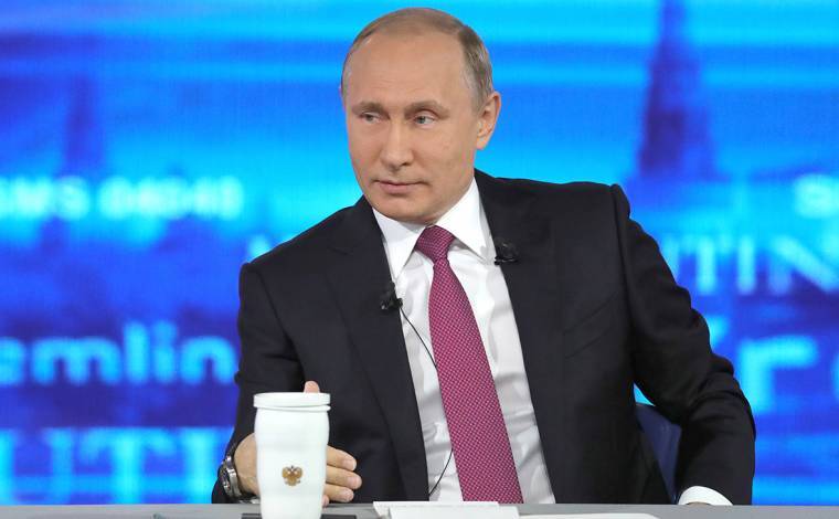 Путин начал прямую линию с ответа на вопрос об экономическом кризисе :: Политика :: РБК