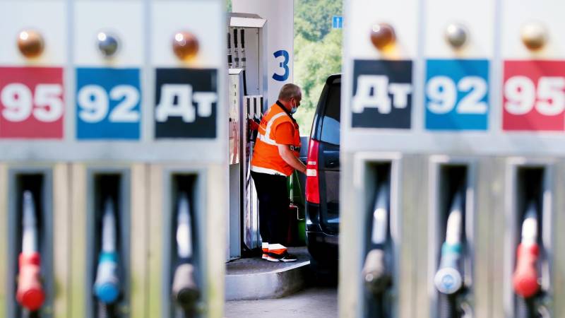В России рост цен на топливо продолжится, — аналитики